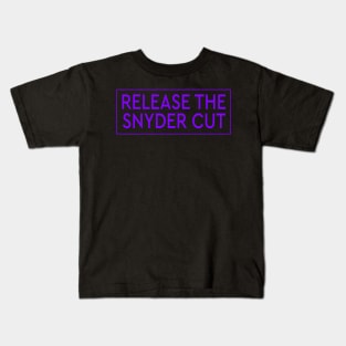 RELEASE THE SNYDER CUT - PURPLE TEXT Kids T-Shirt